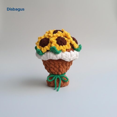 Chunky Yarn Jumbo Sunflower Bouquet